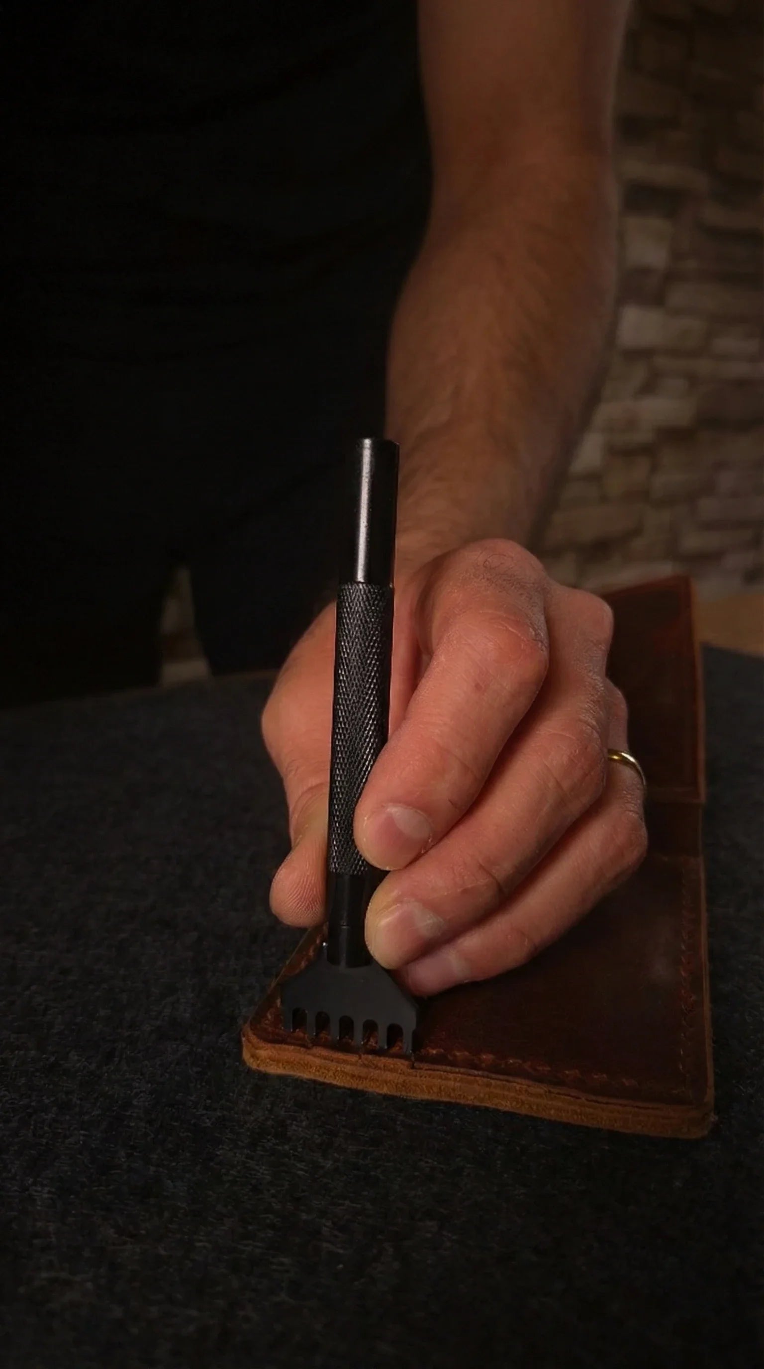 Deri Cüzdan Seçerken Bilinmesi Gereken 7 Önemli Detay - Retro Pelle