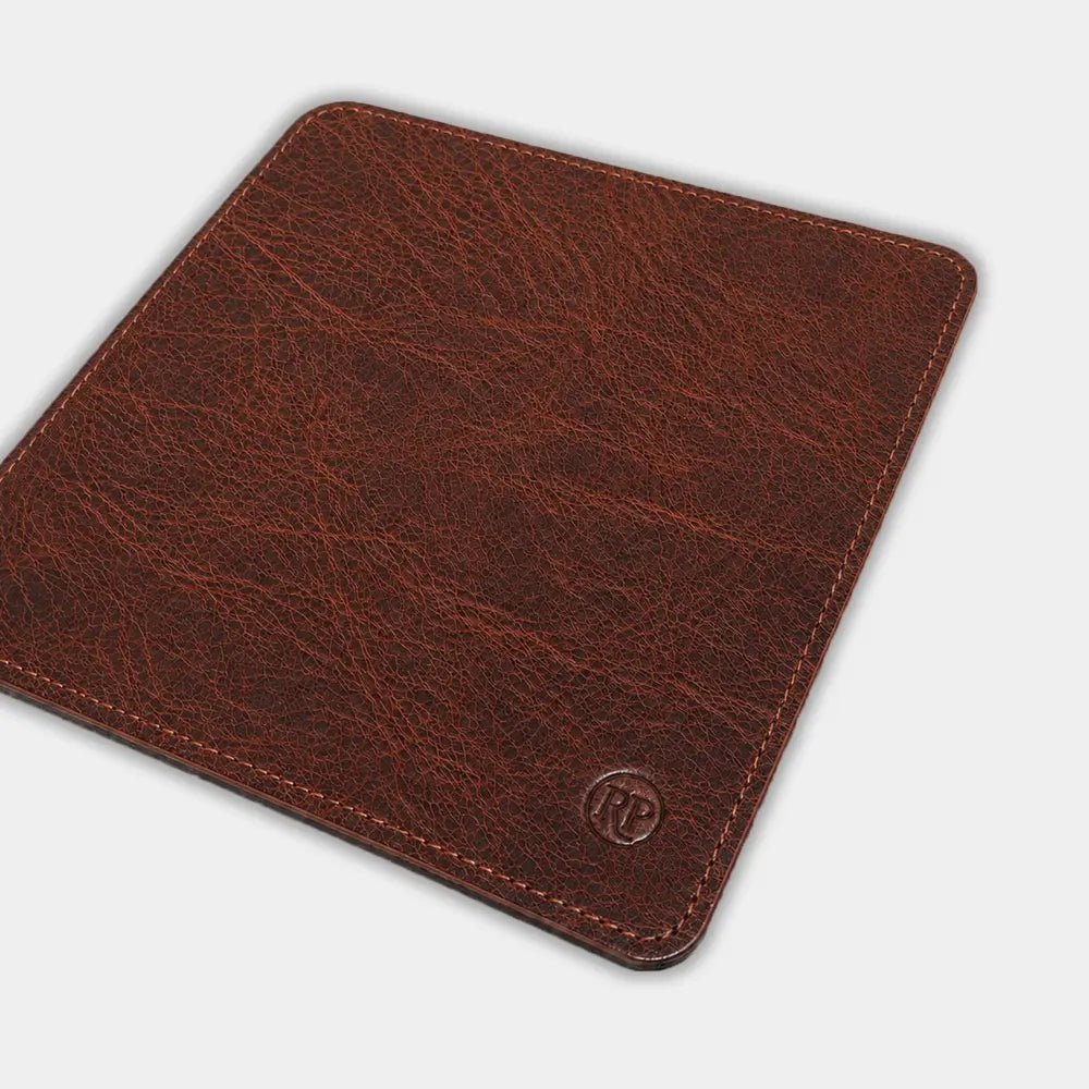 Deri mouse pad, üstten görünüm