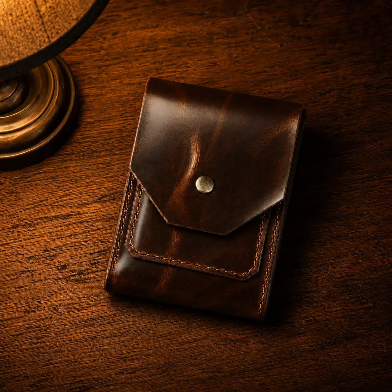 Aegon Pirinç Çıtçıtlı Deri Cüzdan - Minimalist Tasarım Serisi - El Yapımı Gerçek Deri | Retro Pelle