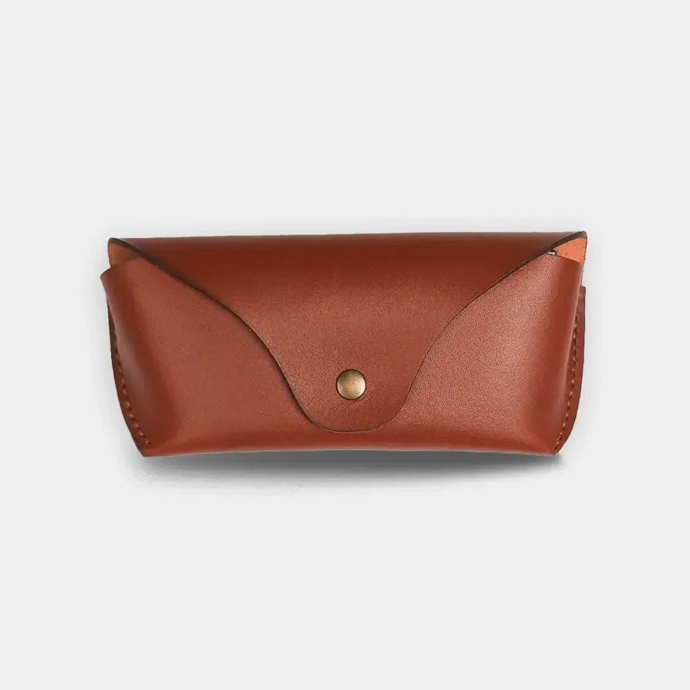 Deri Gözlük Kılıfı - Özel Deriden ve Pirinç Çıtçıtlı - El Yapımı Gerçek Deri Hakiki Deri Gözlük Kılıfı | Retro Pelle