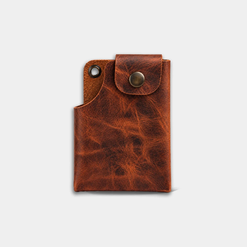 Retro Pelle Maxis koyu taba deri kartlık, çıtçıtlı kapak ve bağlantı halkası