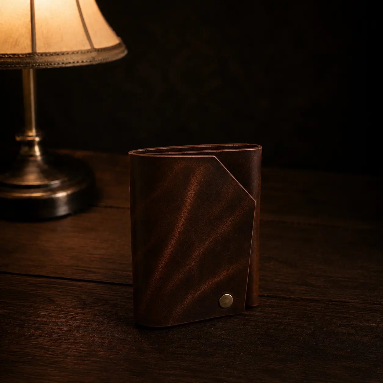 Fold Minimal Deri Cüzdan - El Yapımı Gerçek Deri | Retro Pelle